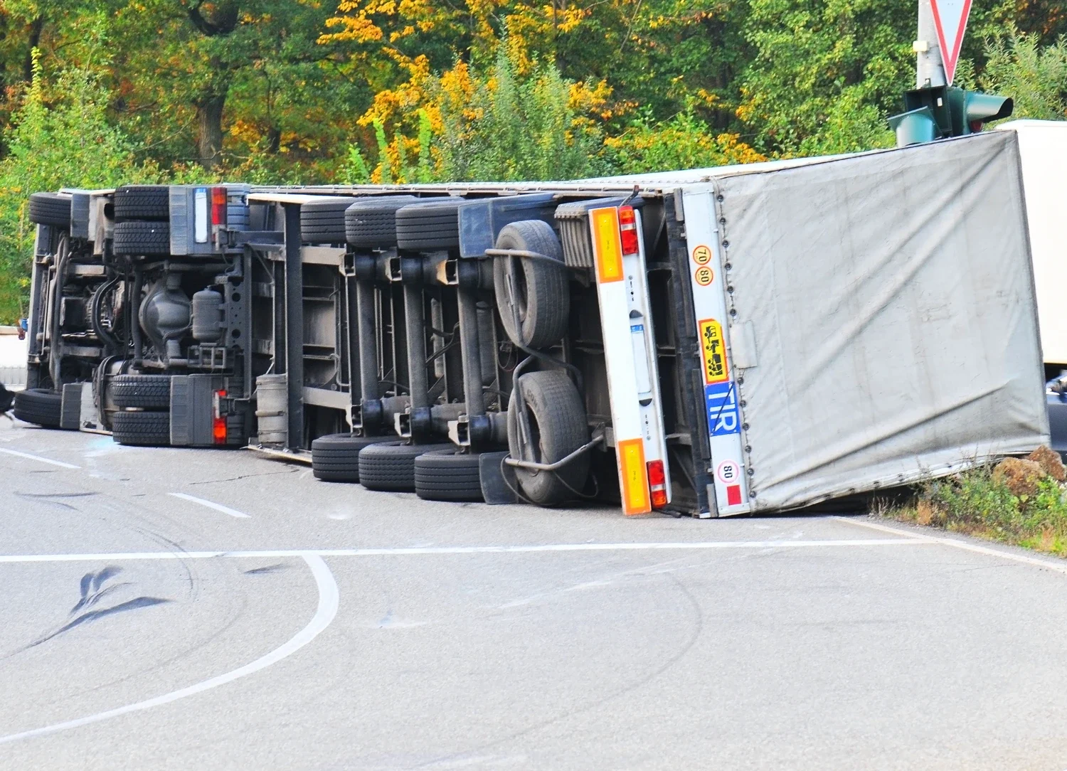 Alkohol am Steuer Ein 36-jähriger Lkw-Fahrer verursacht Chaos